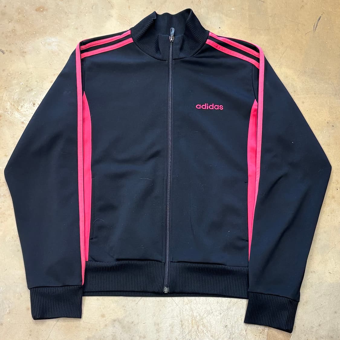 95 아디다스 여성용 핑크스트라이프 크롭 트랙탑 상품이미지3
