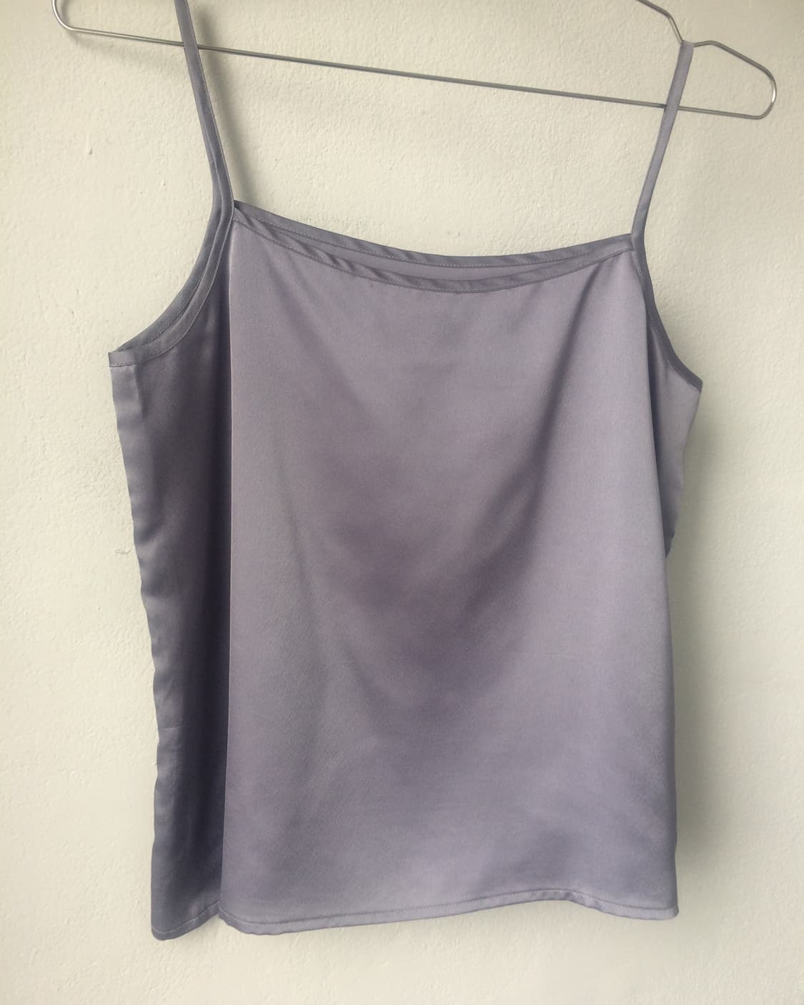 Glossy sleeveless 상품이미지2