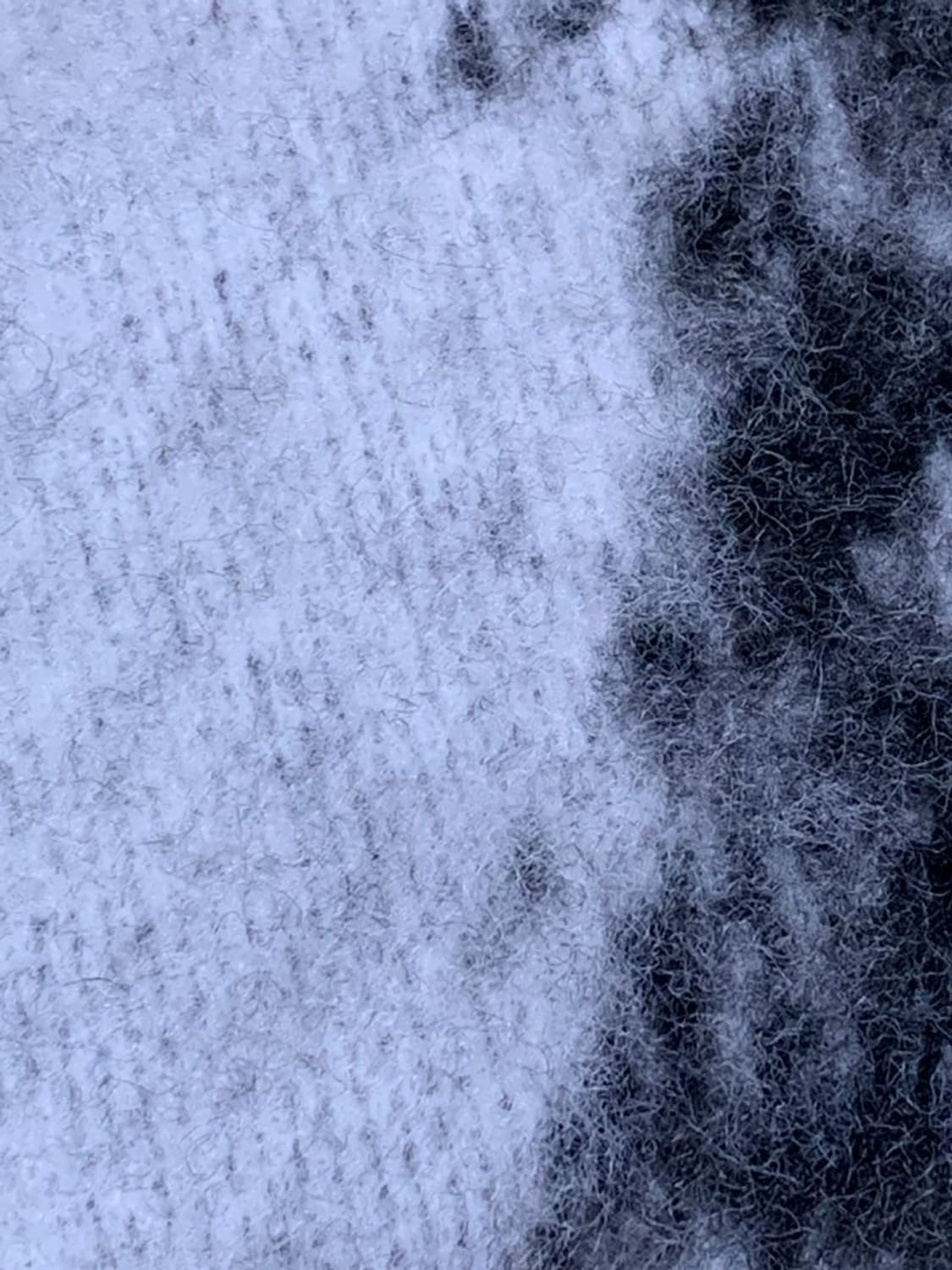 BOLD STRIPE SHAGGY KNIT V CARDIGAN 상품이미지4