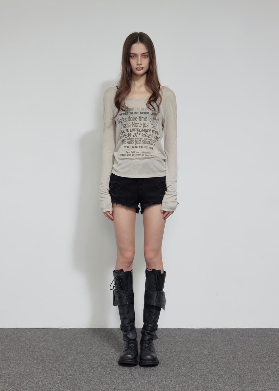 보헤미안서울 SMUDGED LETTERING T, BEIGE 상품이미지1