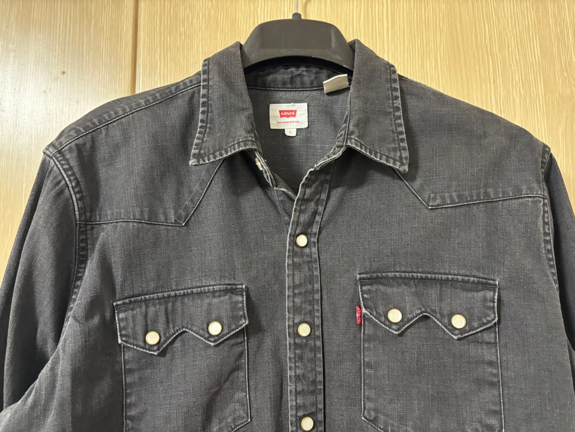 리바이스 웨스턴 데님 셔츠 블랙 상품이미지2