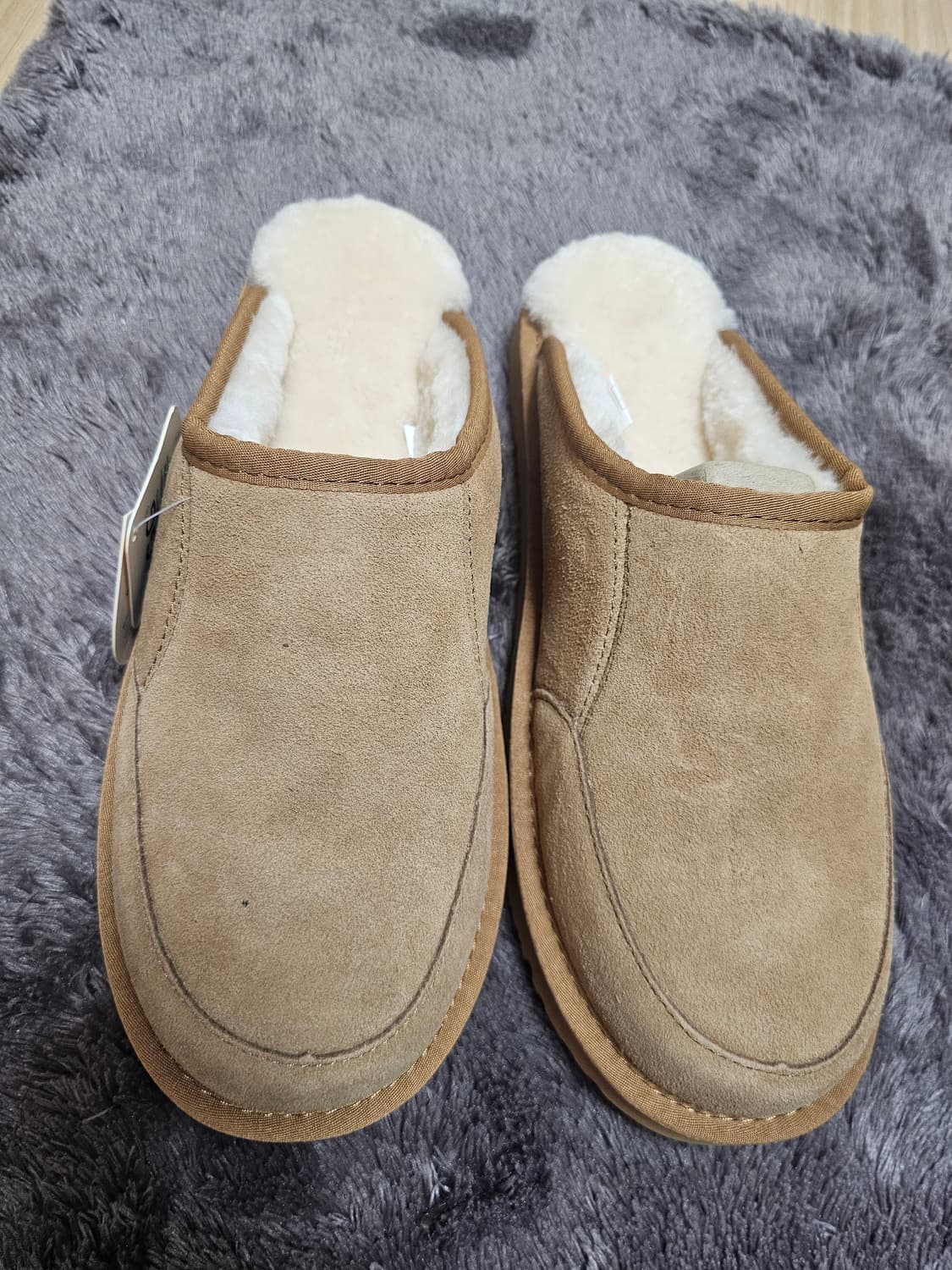 UGG 남성양털 슬리퍼 새상품 상품이미지2