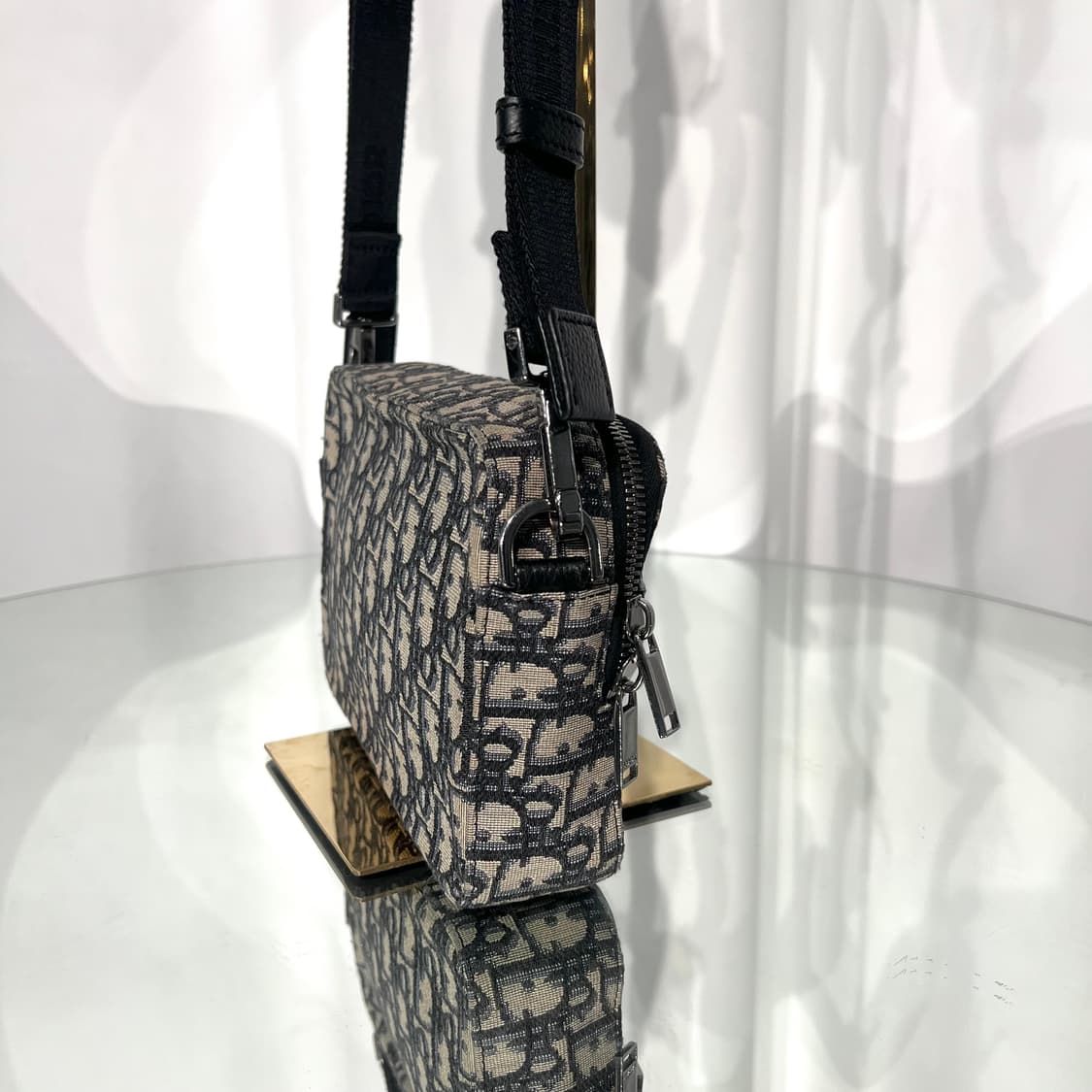 [정품] 디올 오블리크 사파리 메신저백  상품이미지4