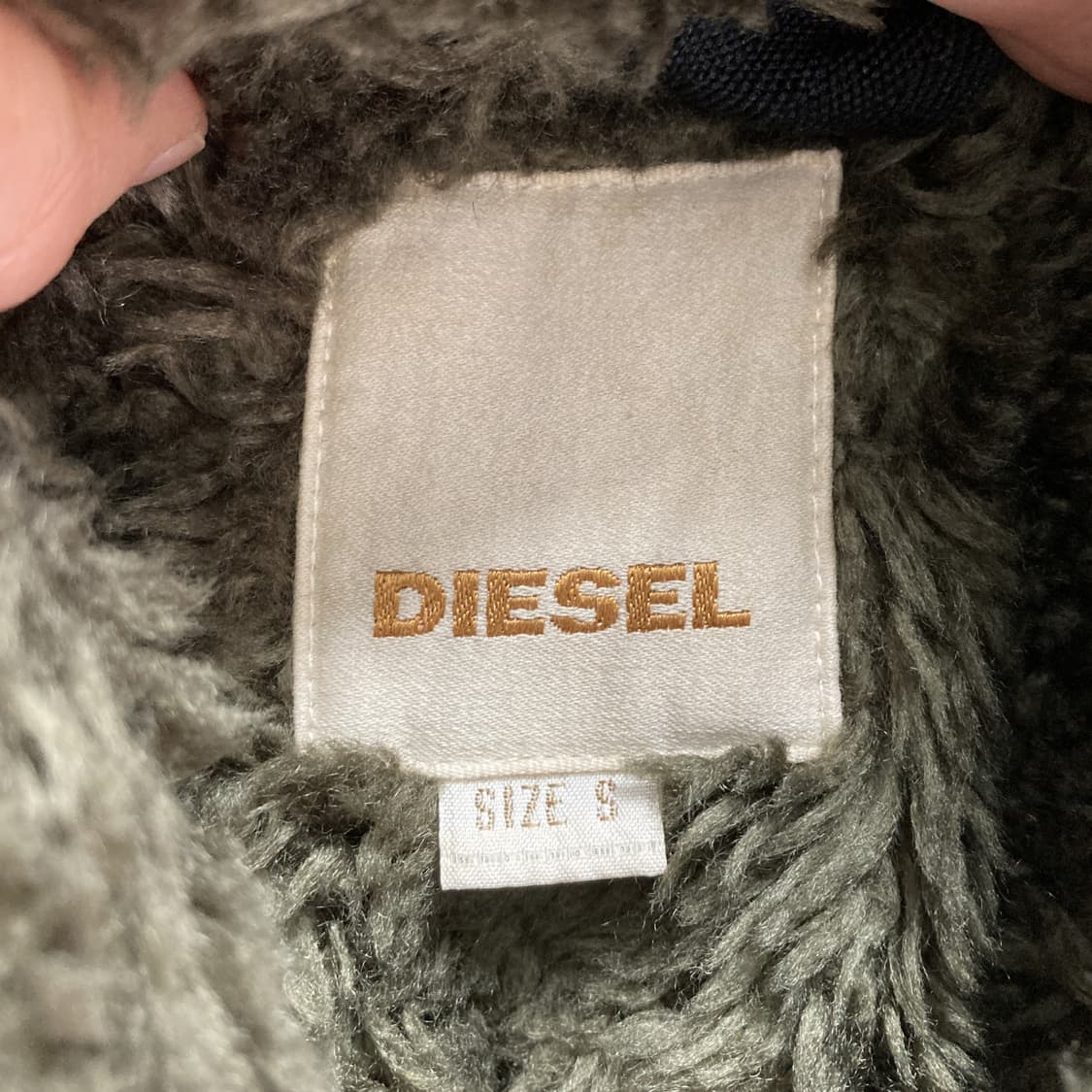 디젤 정품 빈티지 남성안감털자켓 그레이 S  상품이미지4