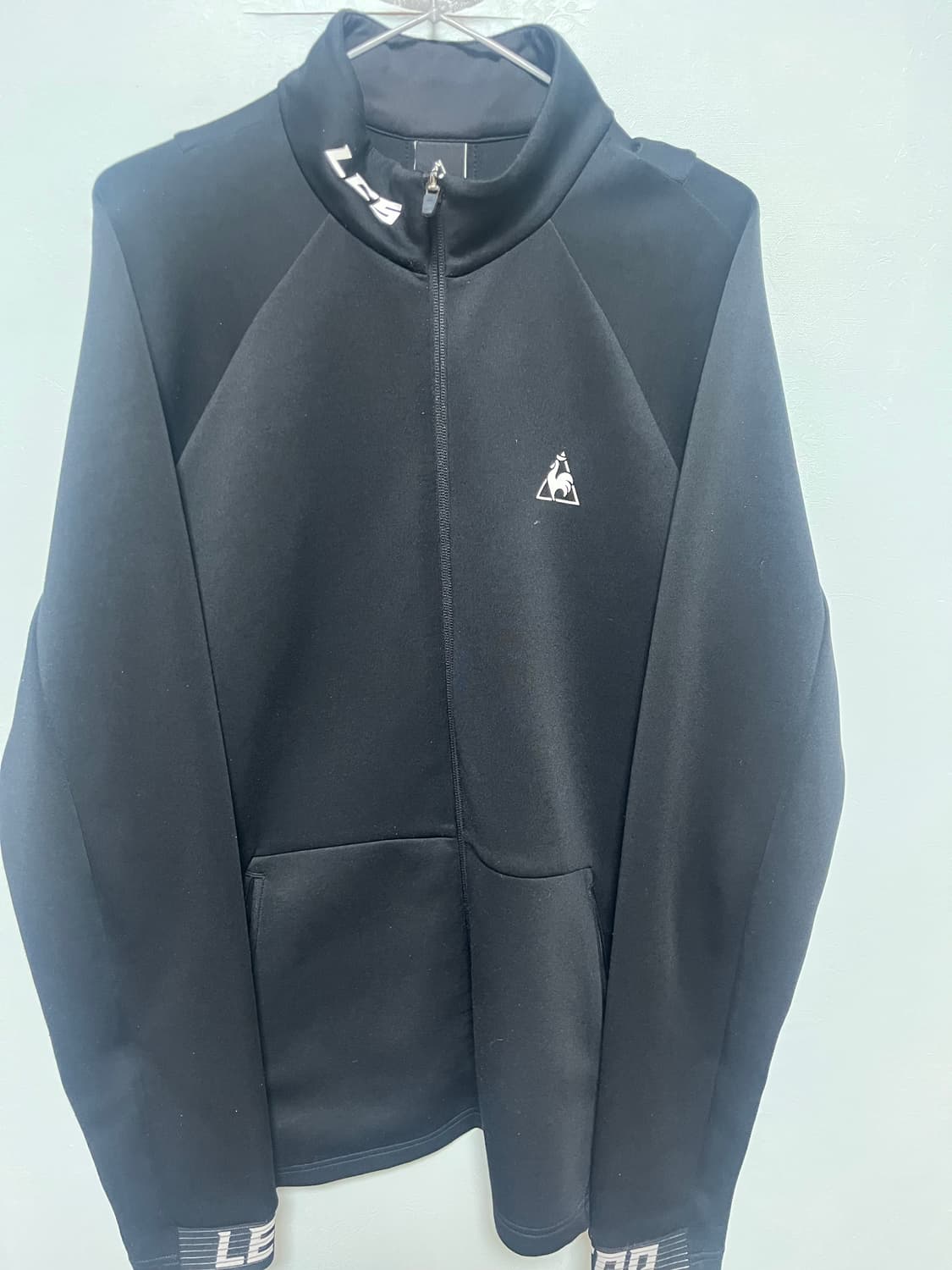 르꼬끄스포르티브 검정색 집업 져지 상품이미지1