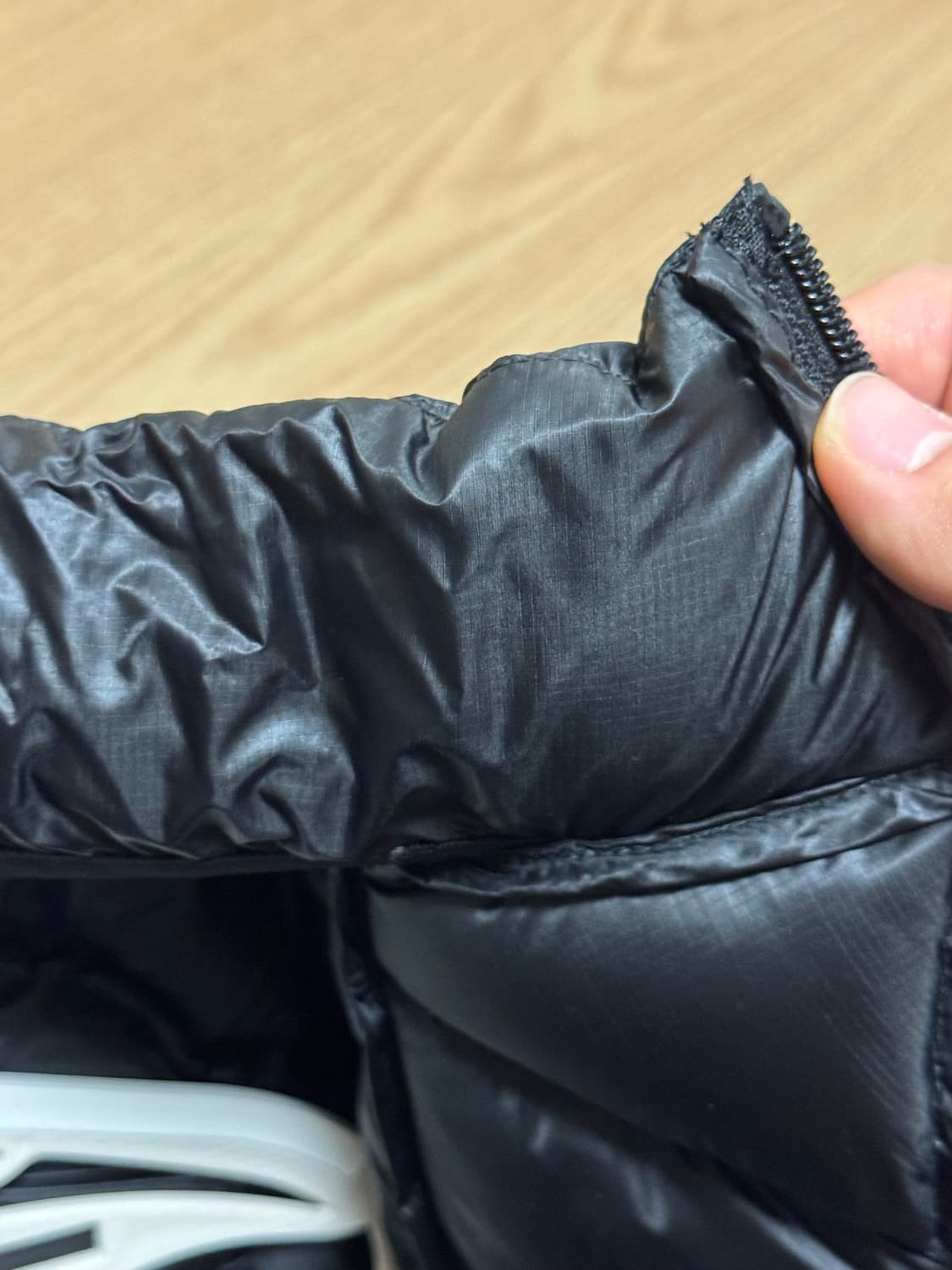 로아 누나 800 25fw 블랙 라지 상품이미지4