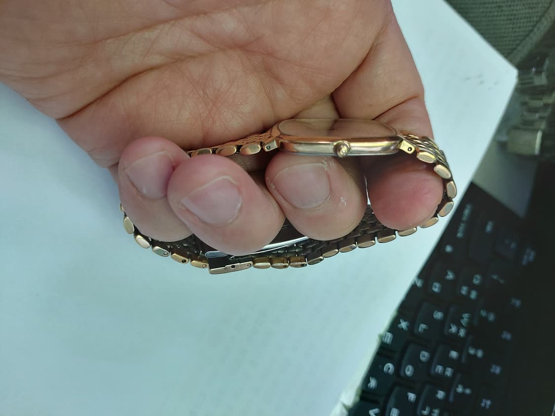 클래식한 디자인의 오메가 드빌 남성용 시계 상품이미지2