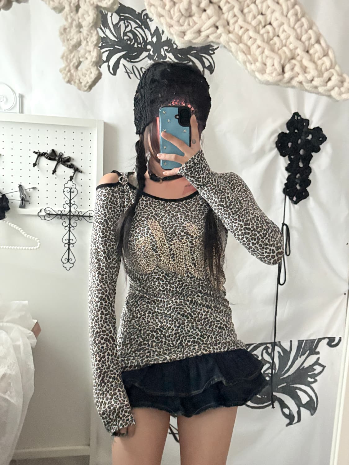• Leopard Off-Shoulder Long Sleeve 상품이미지5