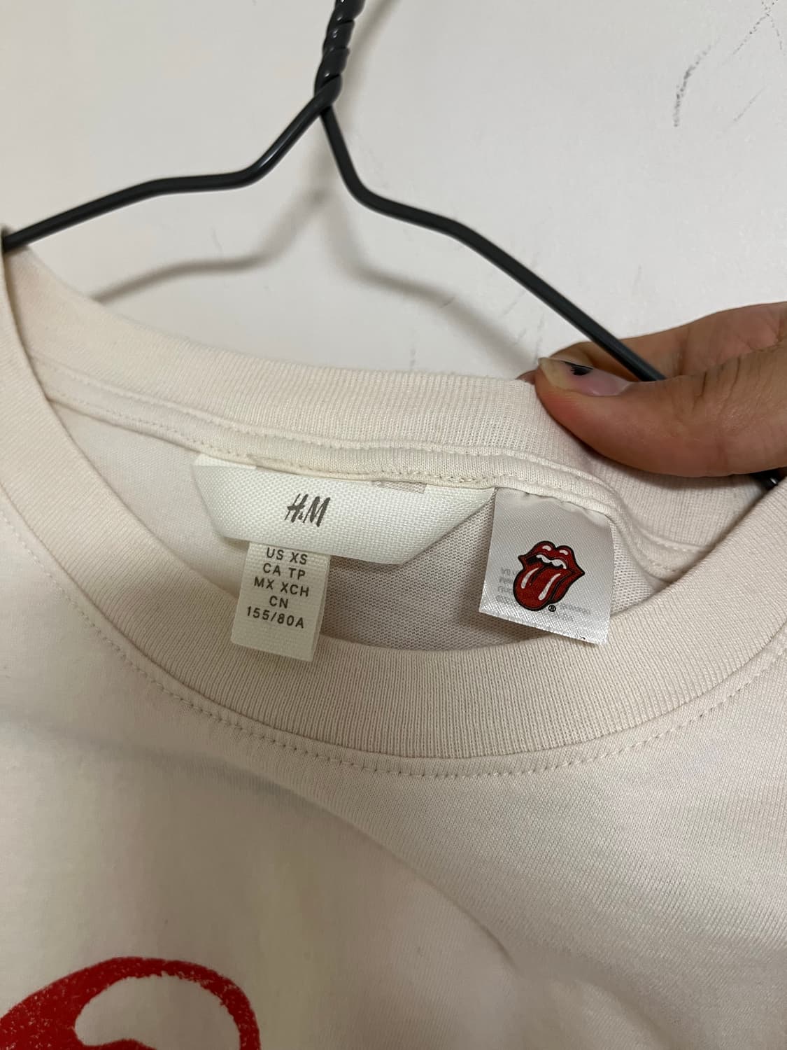 H&M 롤링스톤즈 반팔티 XS 상품이미지4