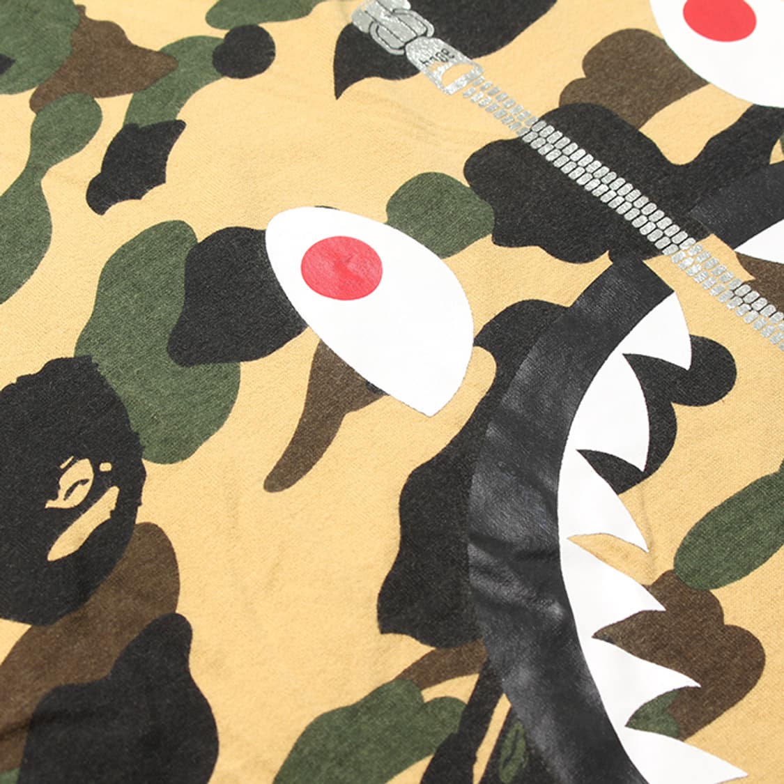  BAPE "Camo Half T-Shirts" 상품이미지4