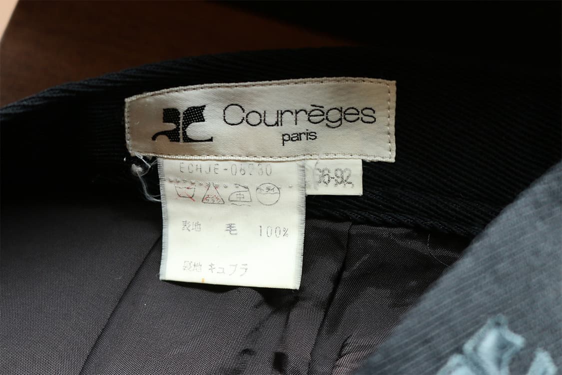 꾸레쥬 블랙 버튼 스커트  상품이미지8