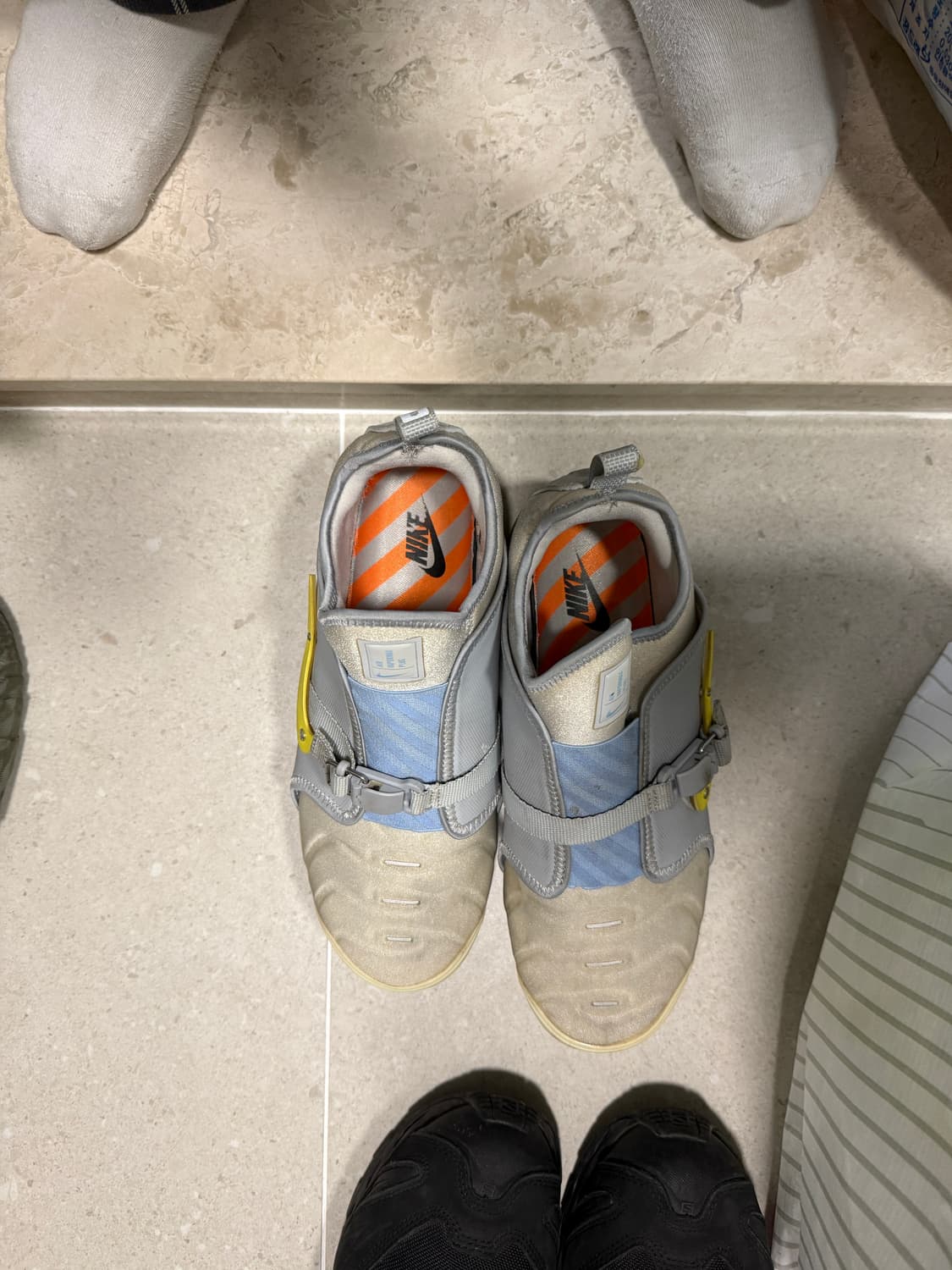 나이키 베이퍼맥스 플러스 파리 260 상품이미지3