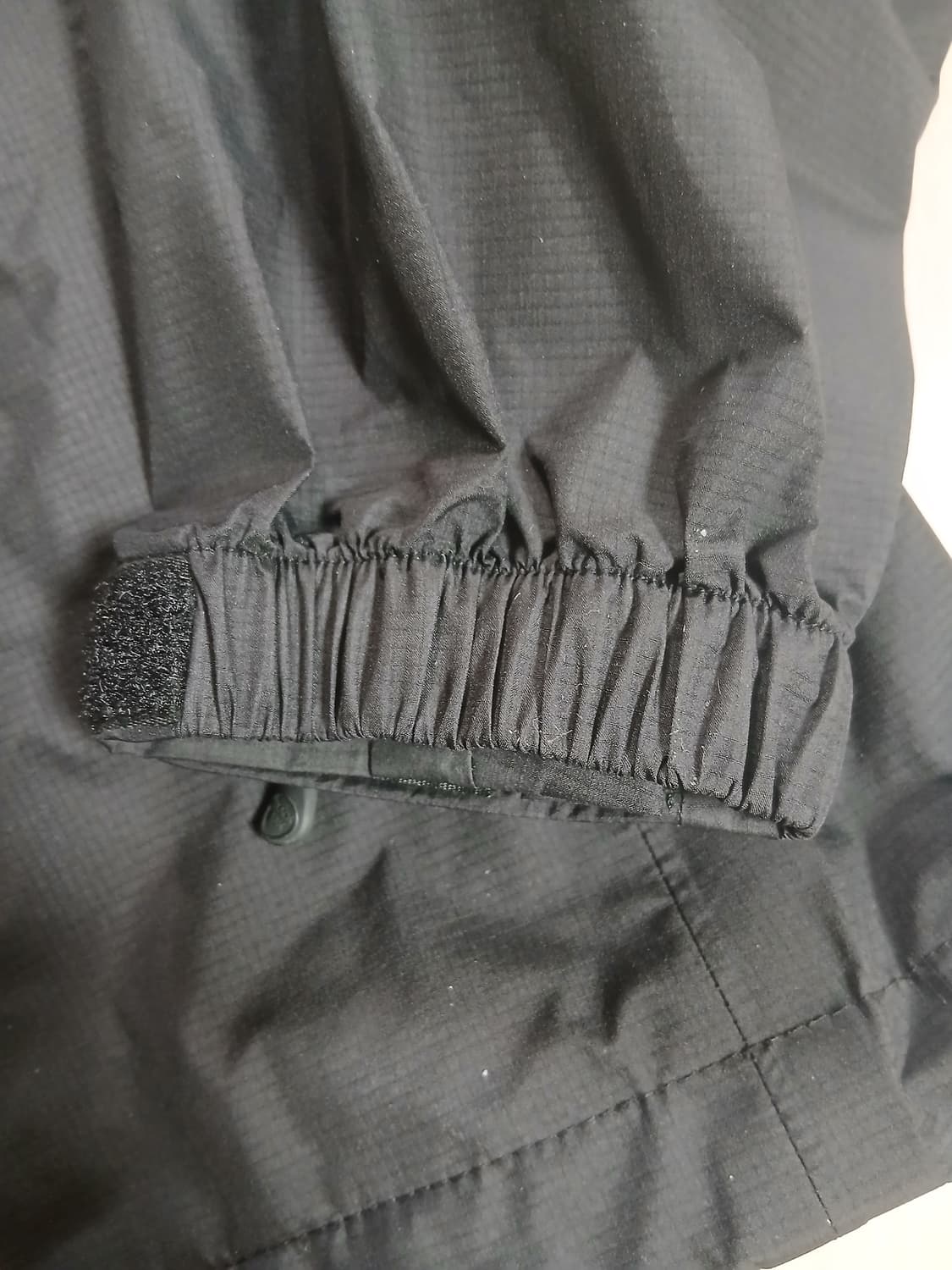 블랙야크 고어텍스 바람막이 90 (m) 상품이미지3