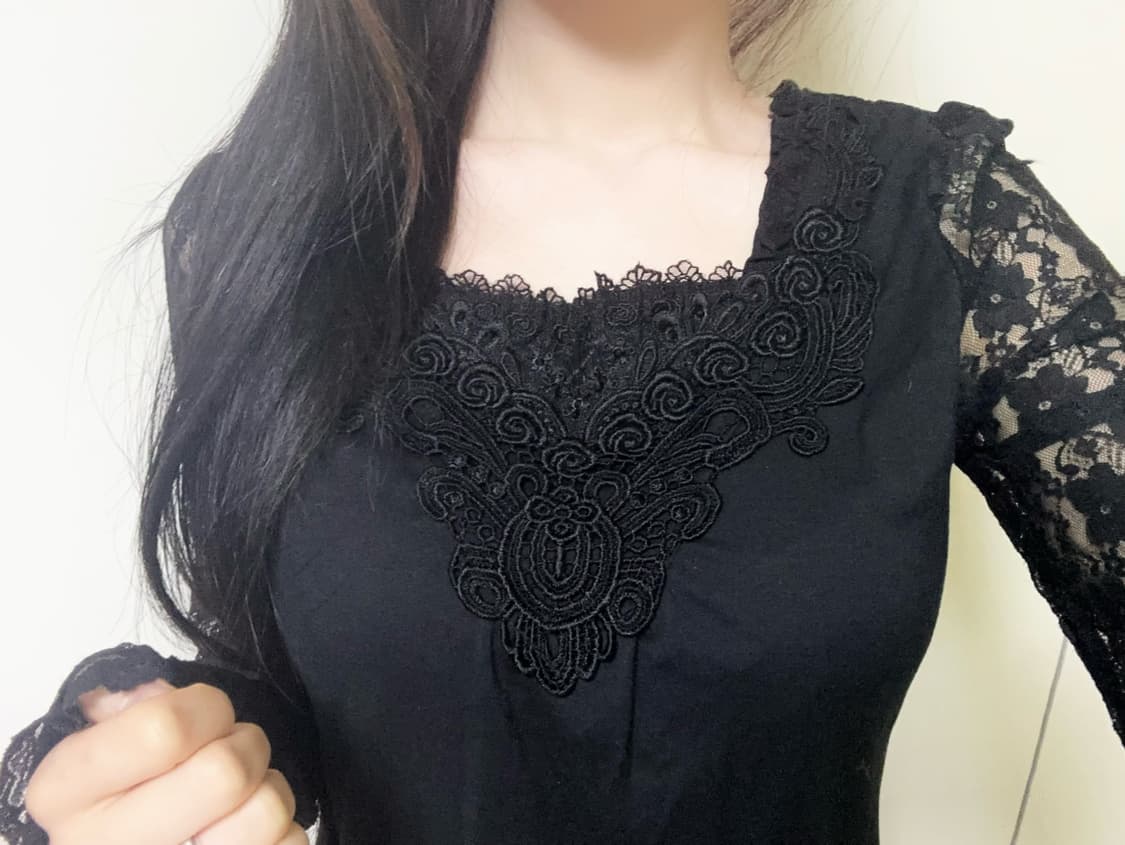 대대장 유일매물 Axes Femme 엑시즈팜 레이스 탑 히메오네갸루모리 상품이미지1