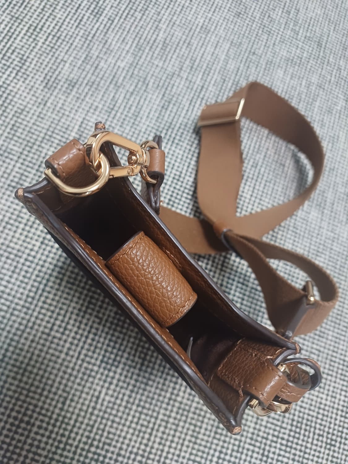 토리버치(Tory Burch) 폰 크로스백(새상품) 상품이미지7