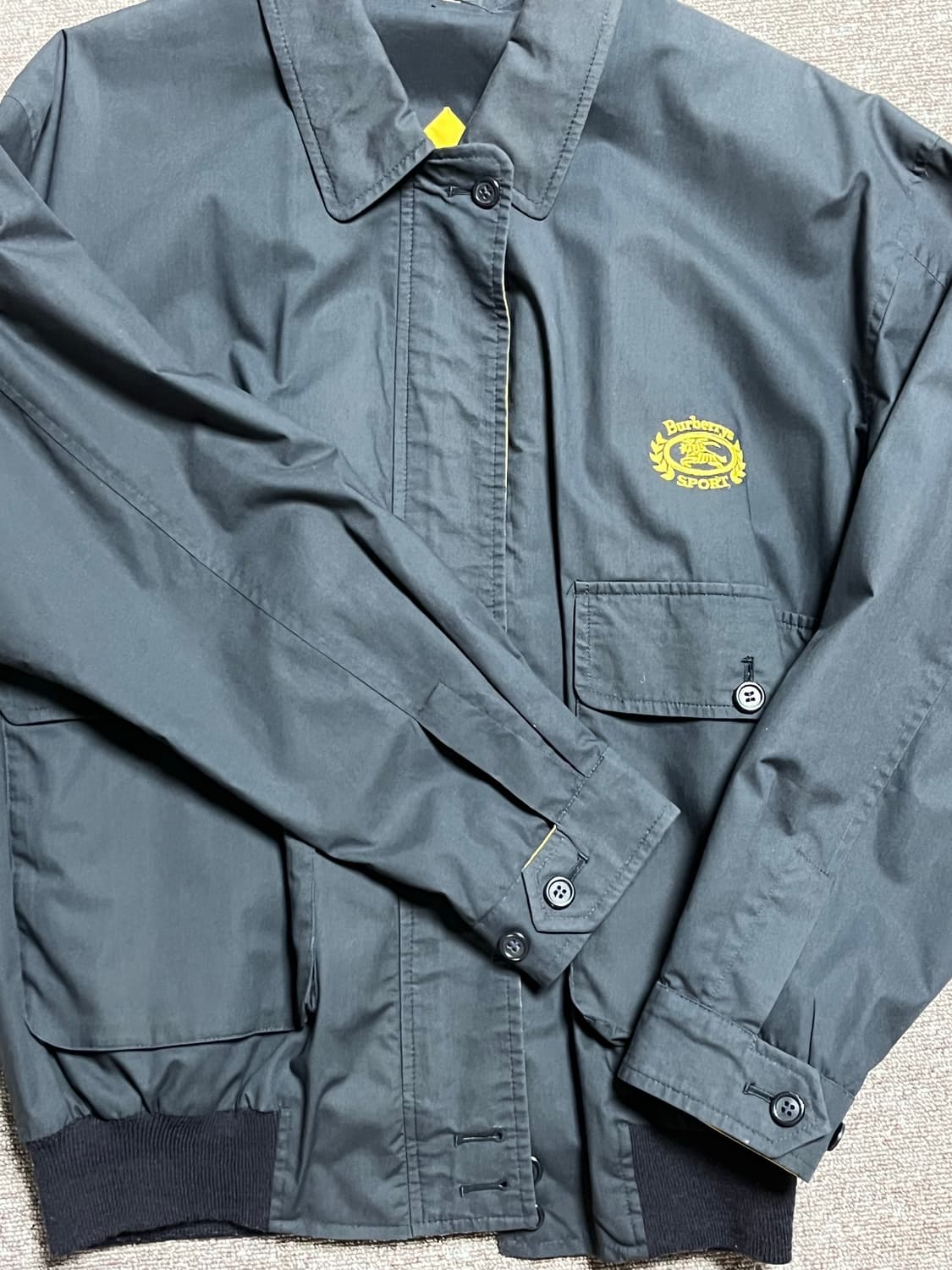 버버리 해링턴 점퍼 상품이미지1