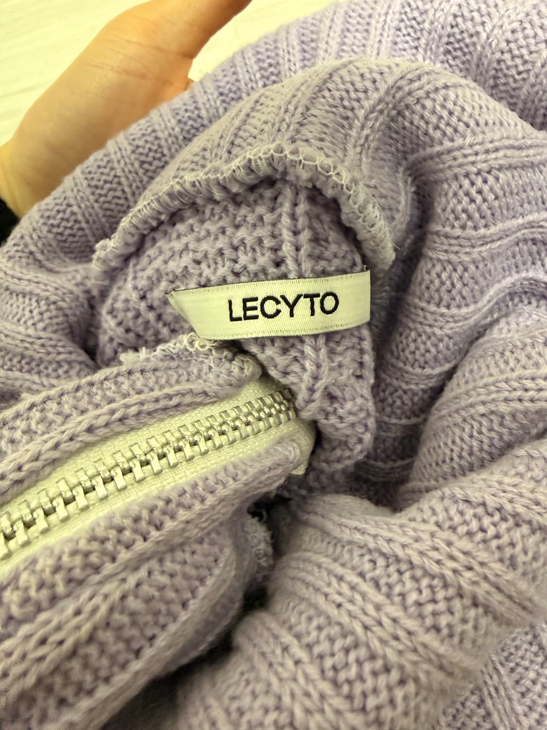 [레씨토] ZIP-UP COLLAR CABLE KNIT(ONE SZ) 상품이미지6