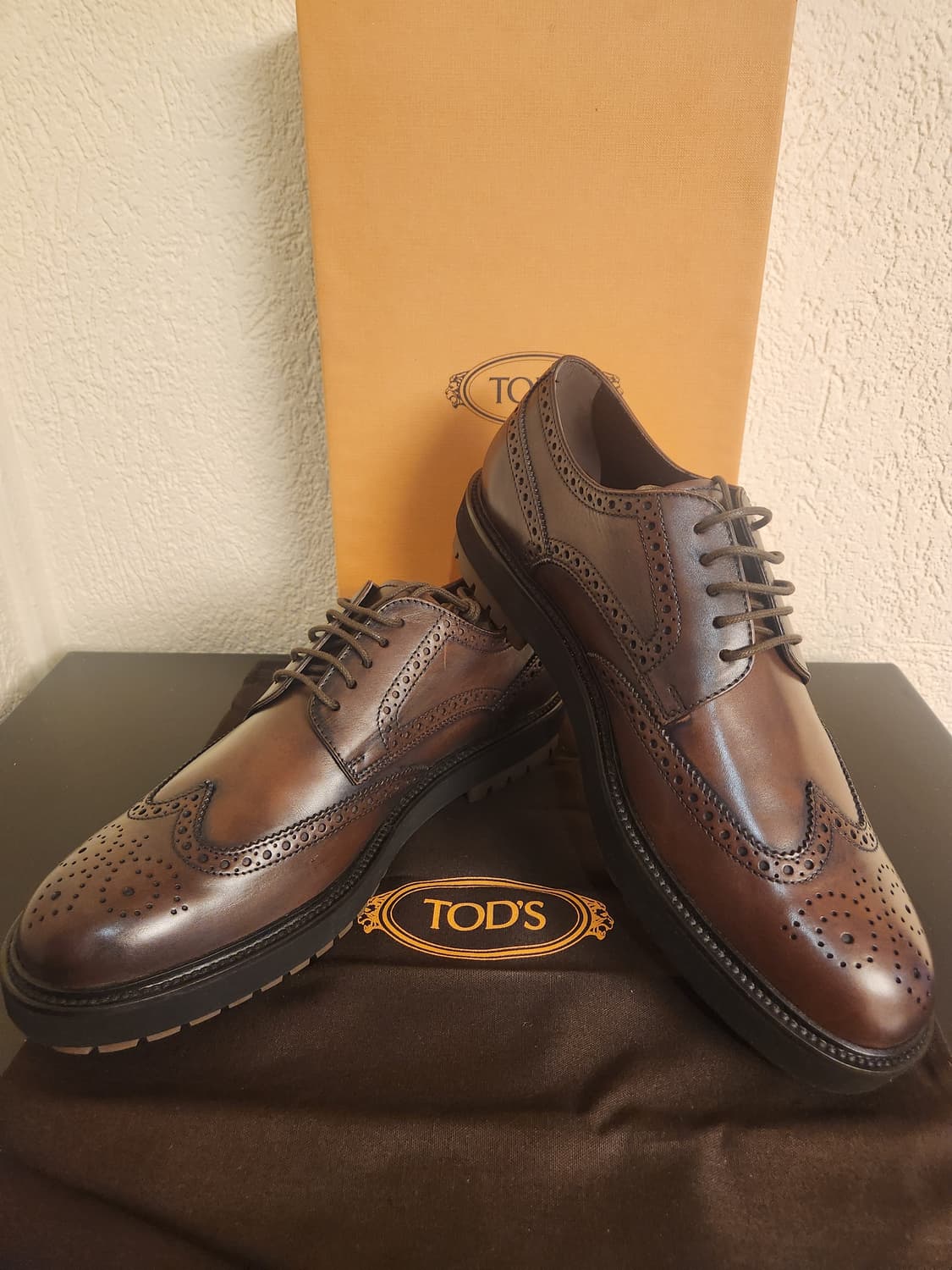 Tod's 토즈 레이스업 윙팁 더비슈즈 상품이미지2