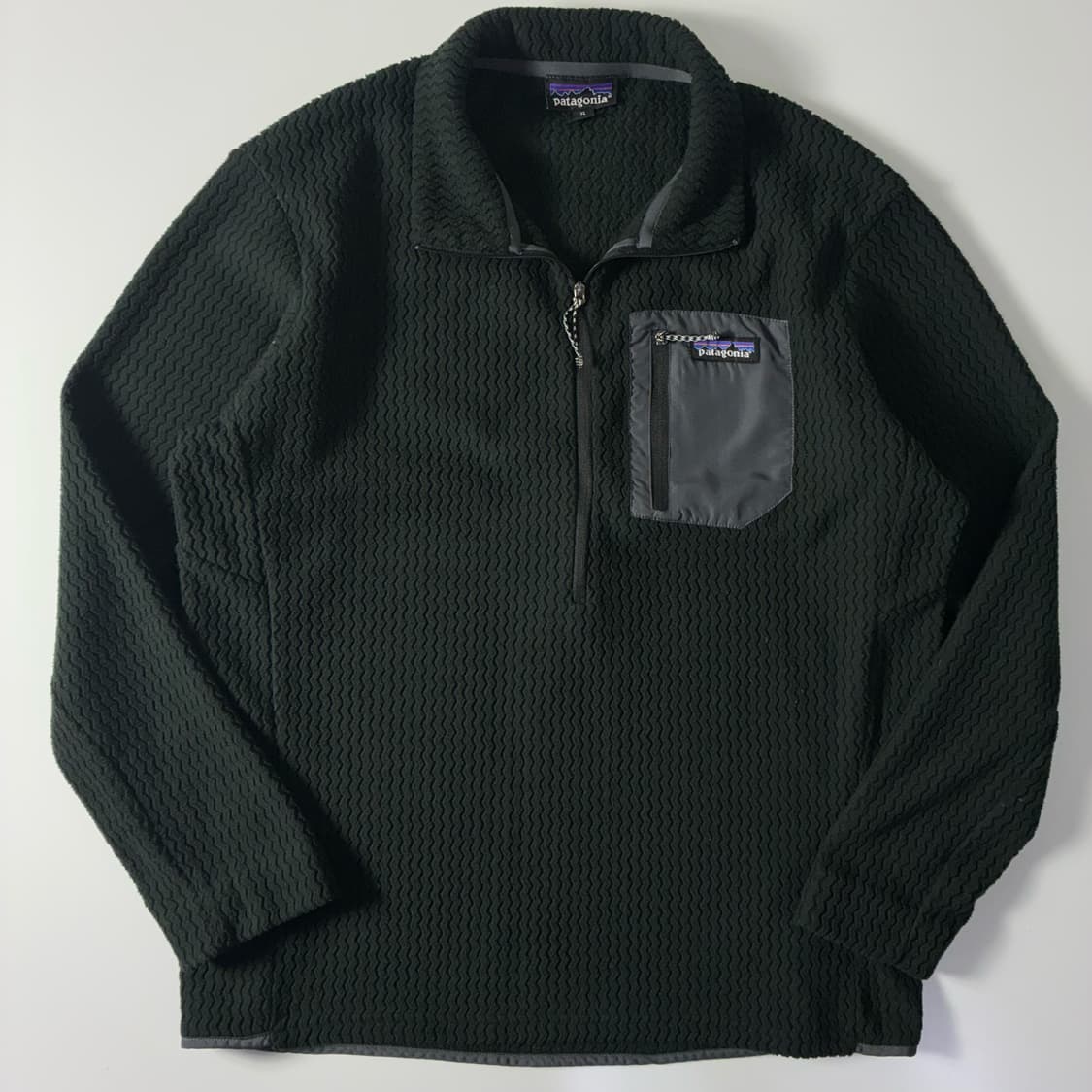 Patagonia  파타고니아 맨즈 R1 에어 풀 반집업   상품이미지1