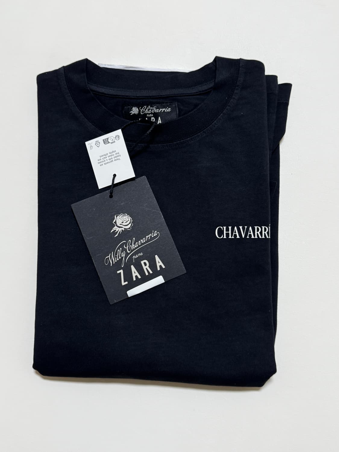 윌리차바리아 자라 반팔 블랙 상품이미지1