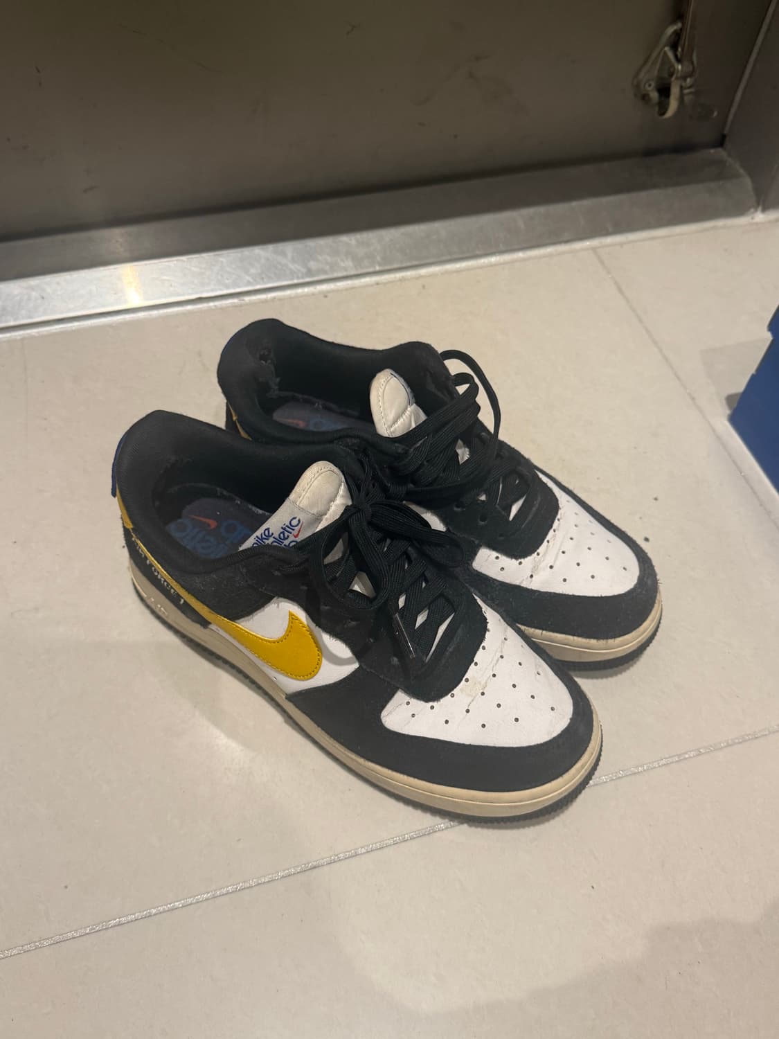 나이키 애슬레틱 에어포스 검노 250 상품이미지2