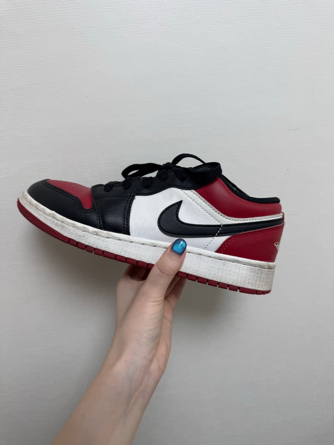 조던 1 로우 브레드 토 GS 230 상품이미지1