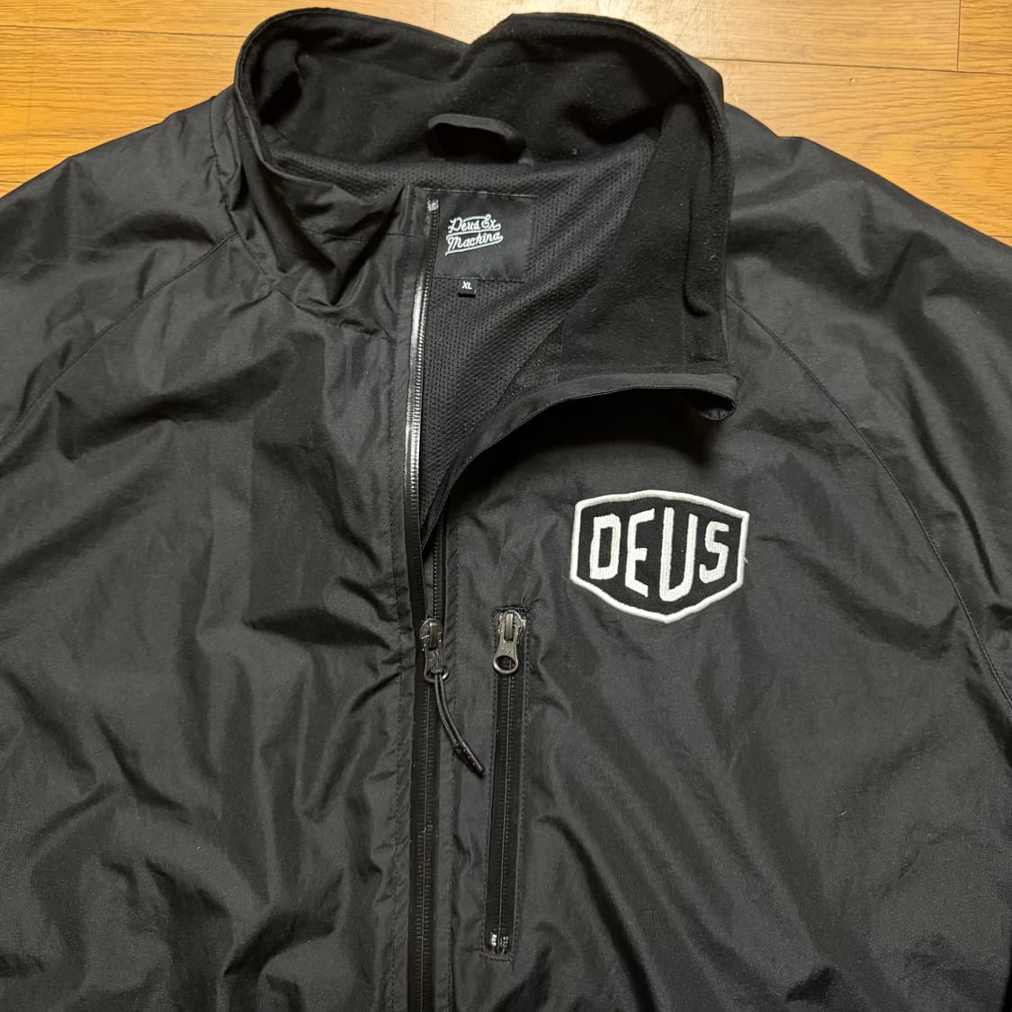 데우엑스마키나 바람막이 XL 상품이미지2