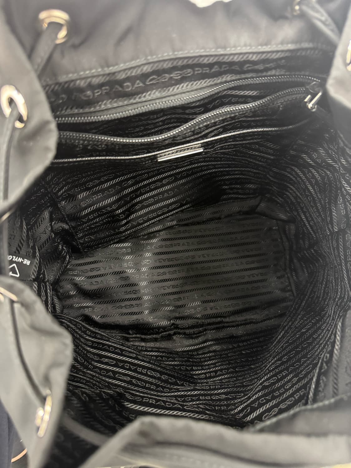프라다 리나일론 백팩 라지 상품이미지3