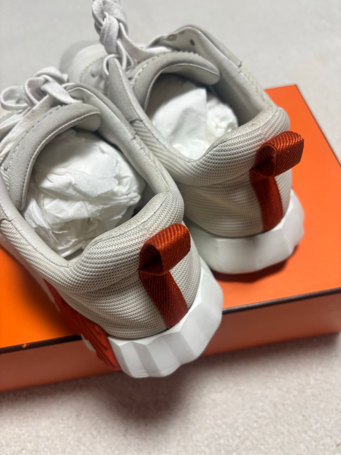 에르메스 화이트 오렌지 바운싱 스니커즈 41사이즈 상품이미지4