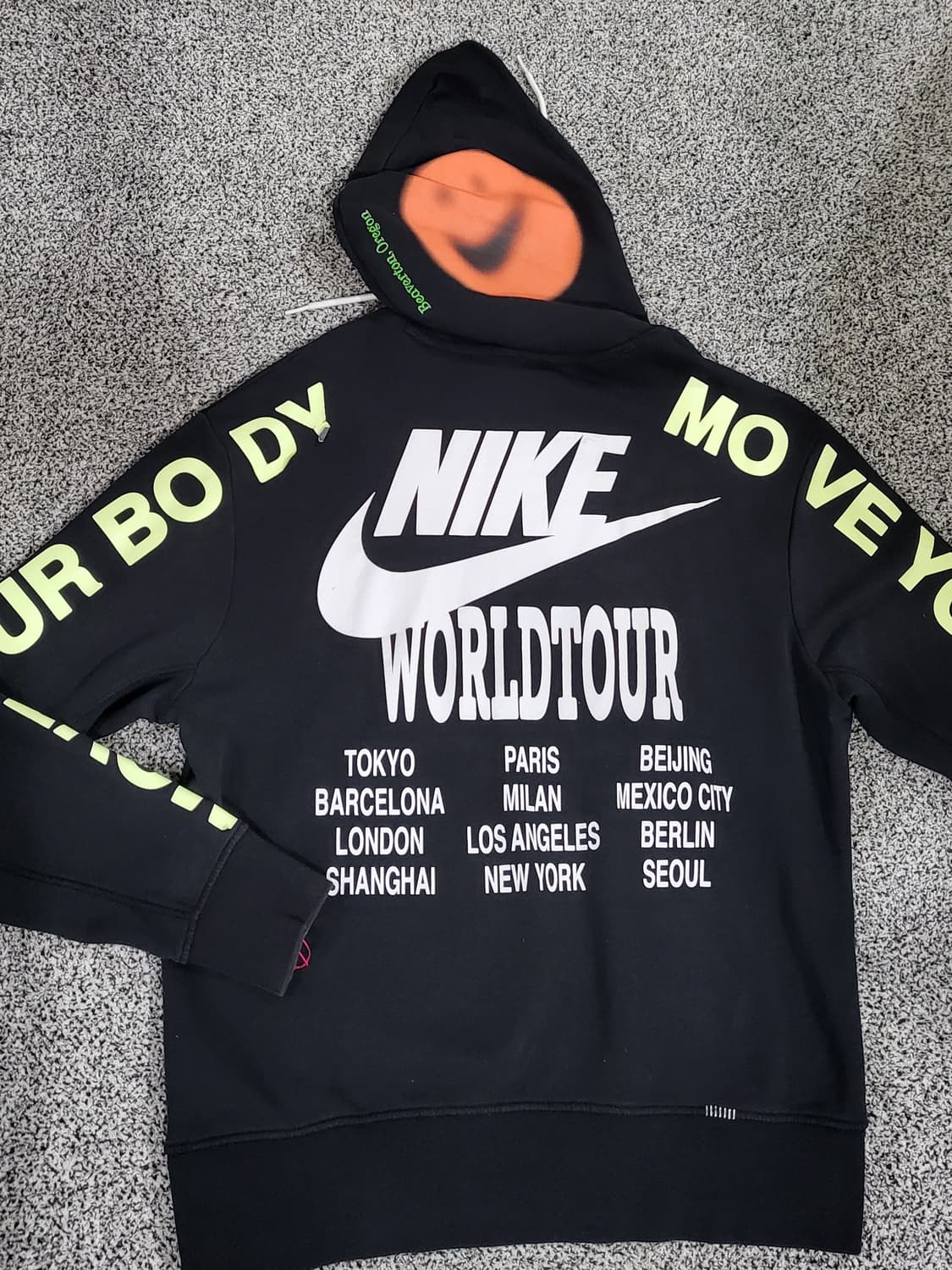 Nike 월드투어 후드티 상품이미지4