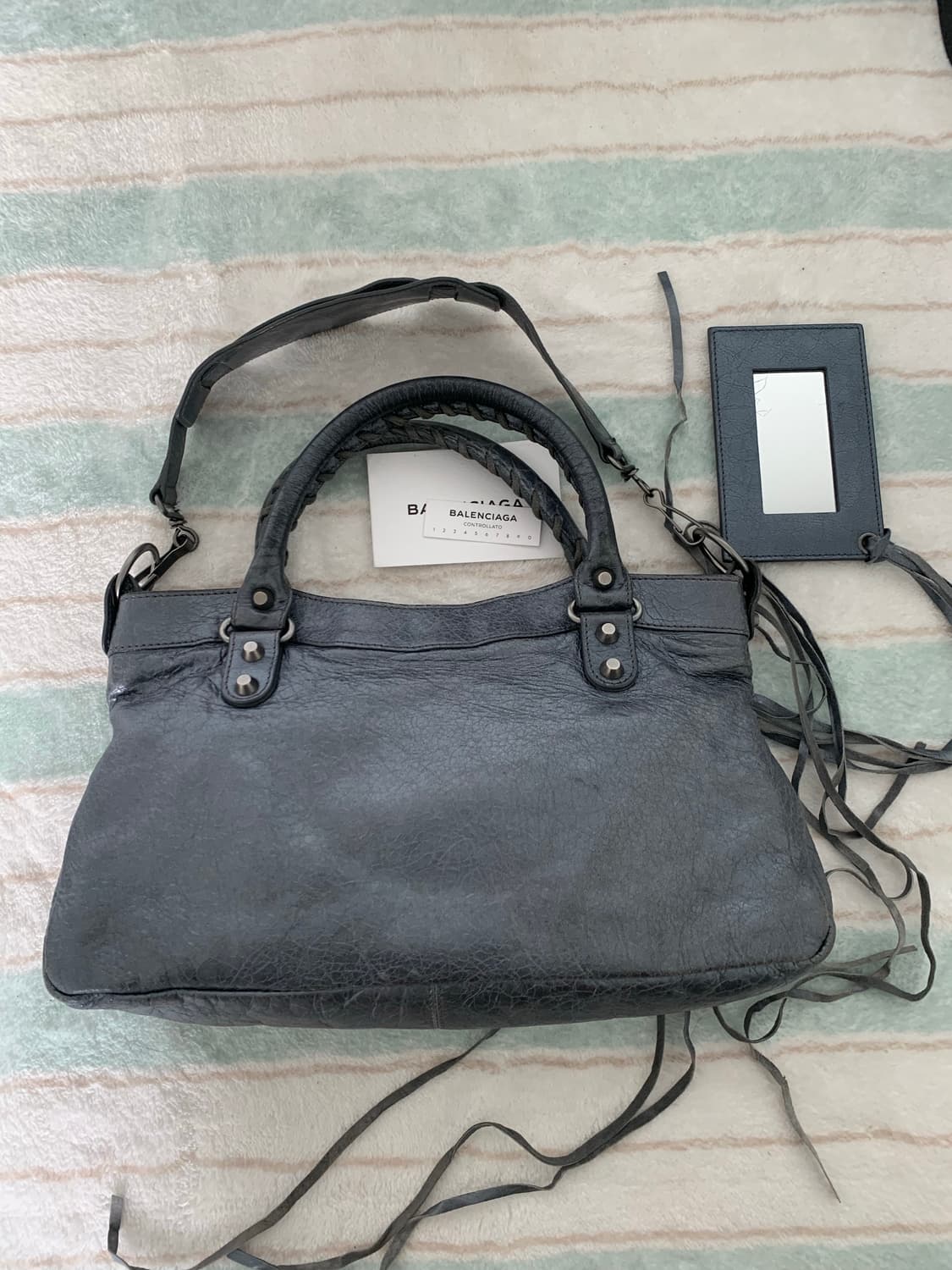 발렌시아가 퍼스트 시티백 모터백 상품이미지8