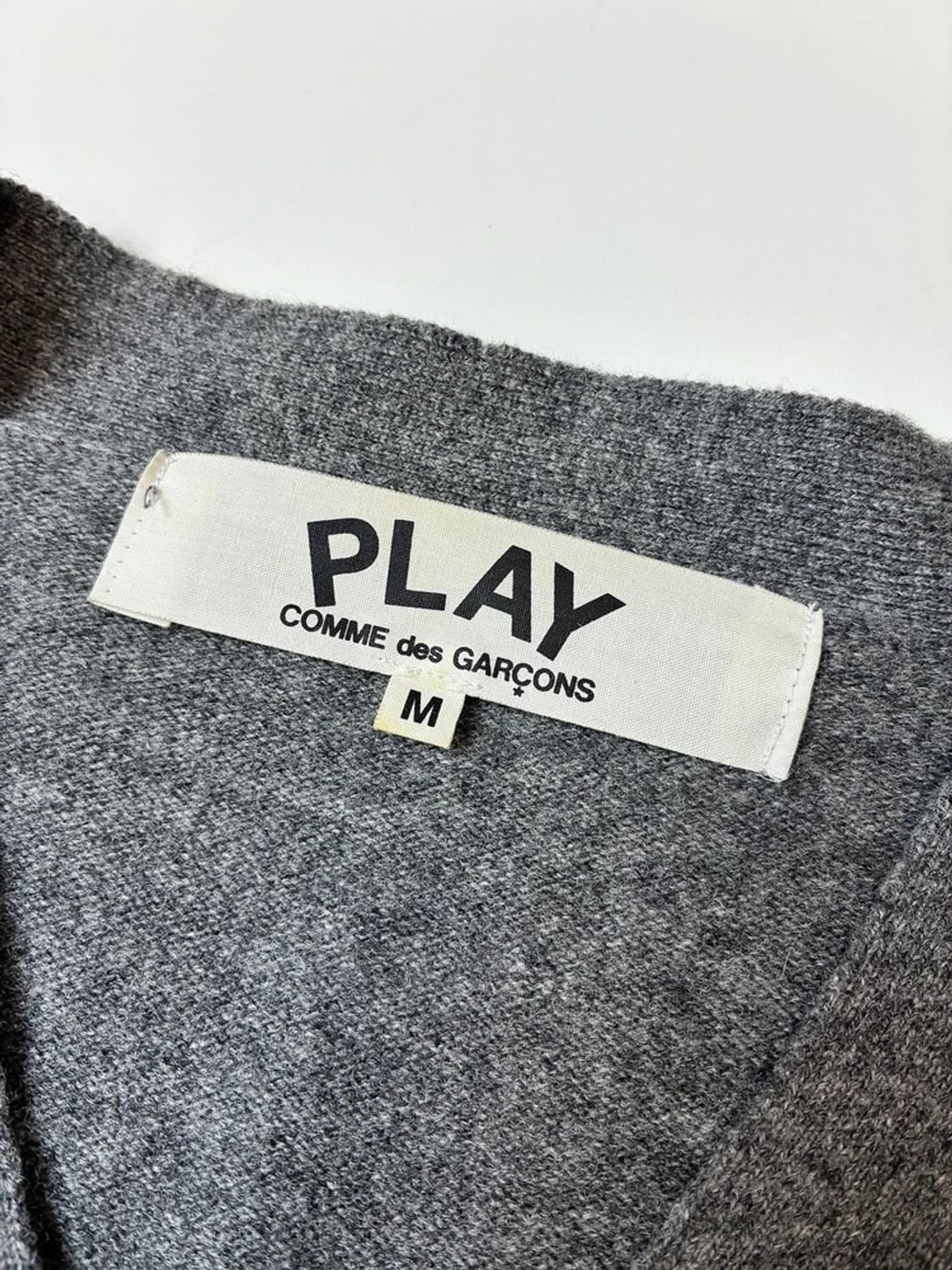 꼼데가르송 하트 로고 니트 가디건 PN5500    상품이미지7