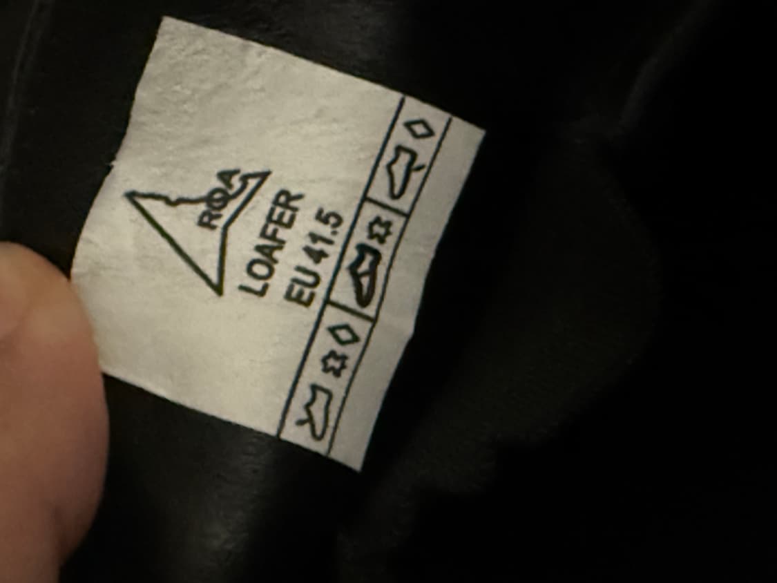 로아 ROA 로퍼 블랙 41.5 팝니다 (제안가능) 상품이미지3