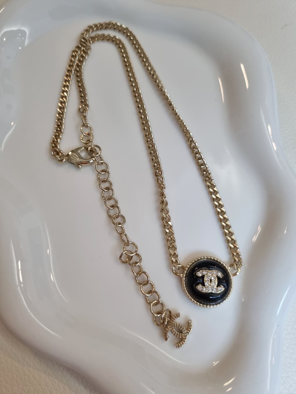 샤넬 블랙스톤 CC 체인목걸이 골드 업사이클링 상품이미지5