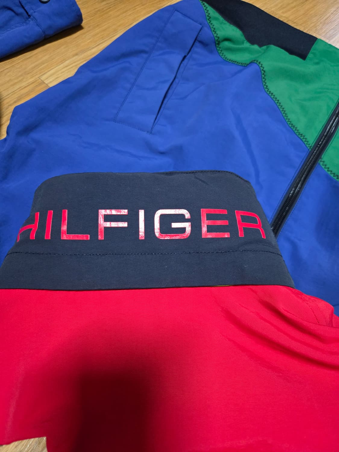 타미힐피거 남성 멀티컬러 바람막이 점퍼 상품이미지5