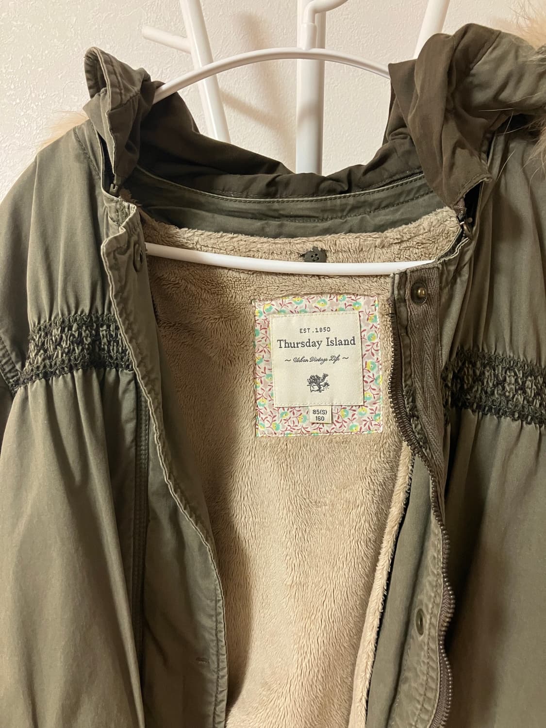 써스데이 아일랜드 Thursday island 퍼 후드 야상점퍼 상품이미지8