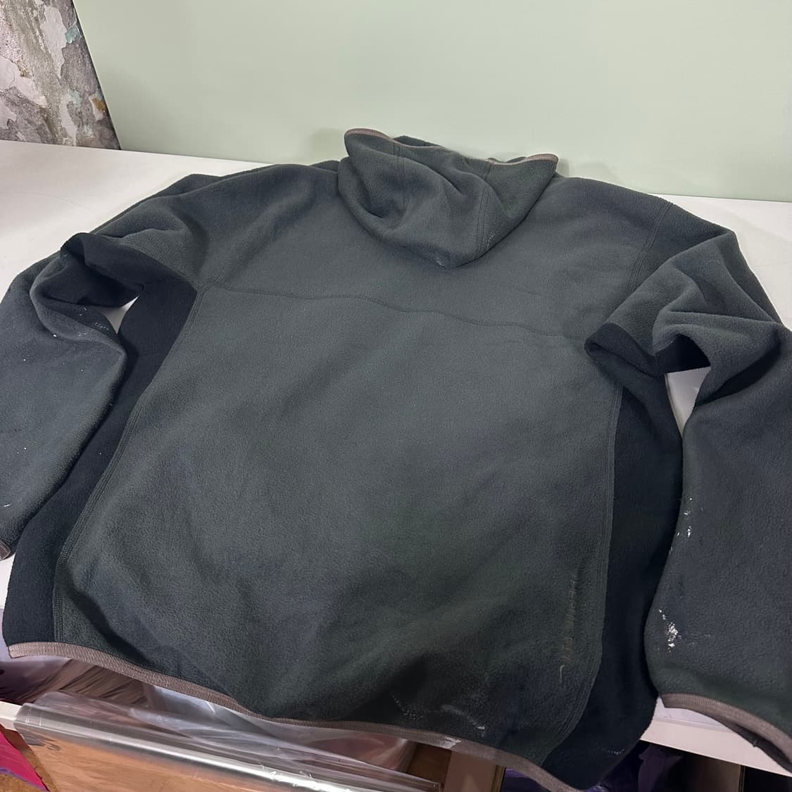 95 나이키ACG 차콜 써마핏 폴라텍 페인팅 플리스 후드티 상품이미지4