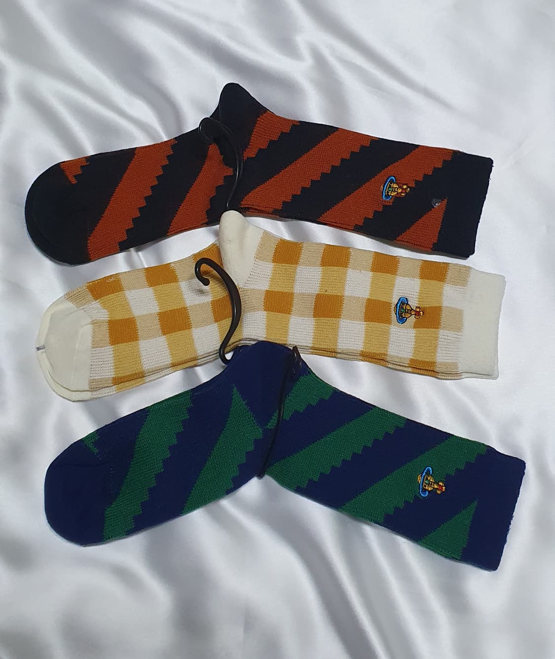 그린 네이비 브라운 옐로우 물결 스트라이프 체크  비비안웨스트우드 양말 상품이미지7