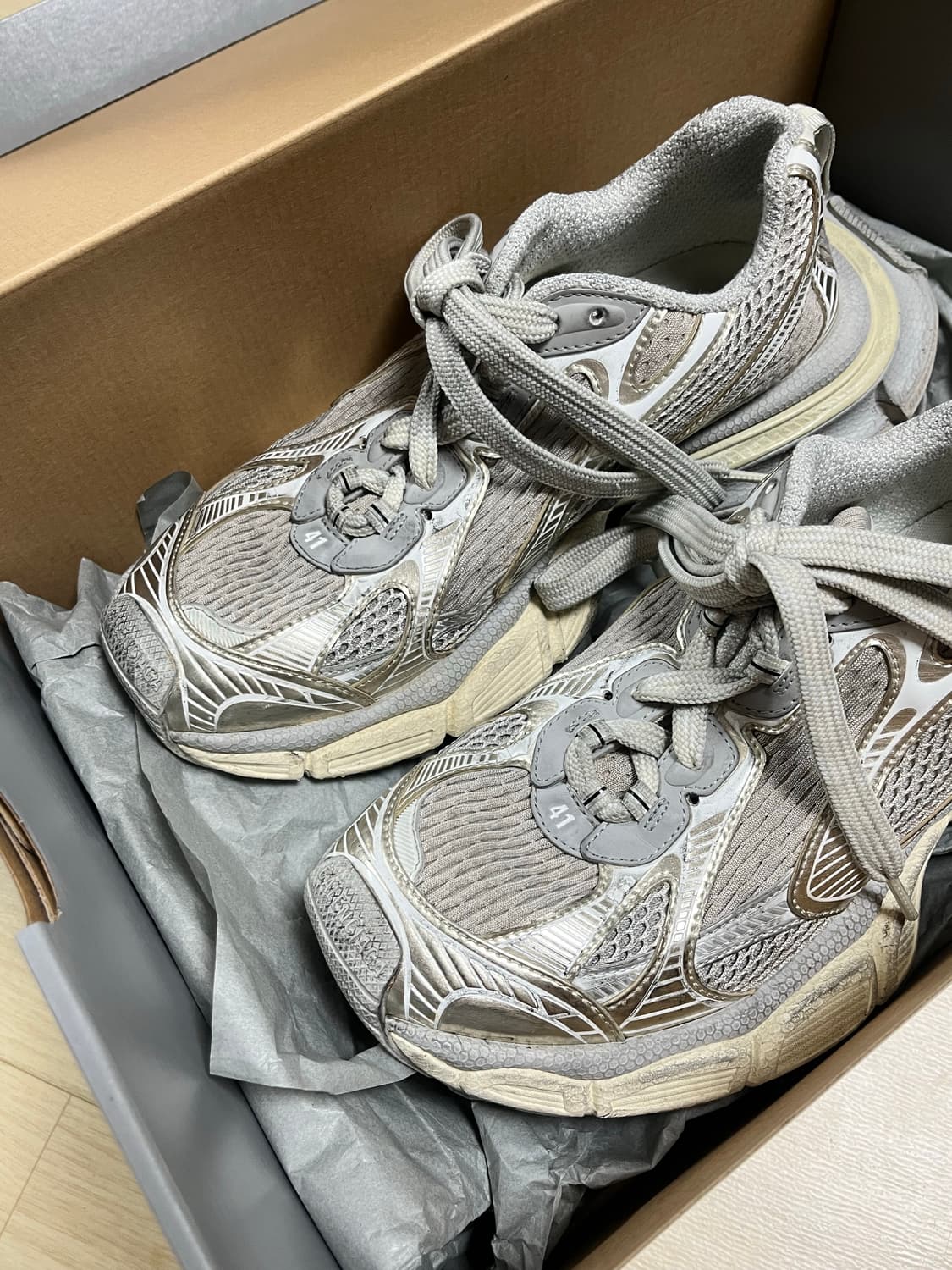 발렌시아가 3XL 라이트 베이지 41 상품이미지2