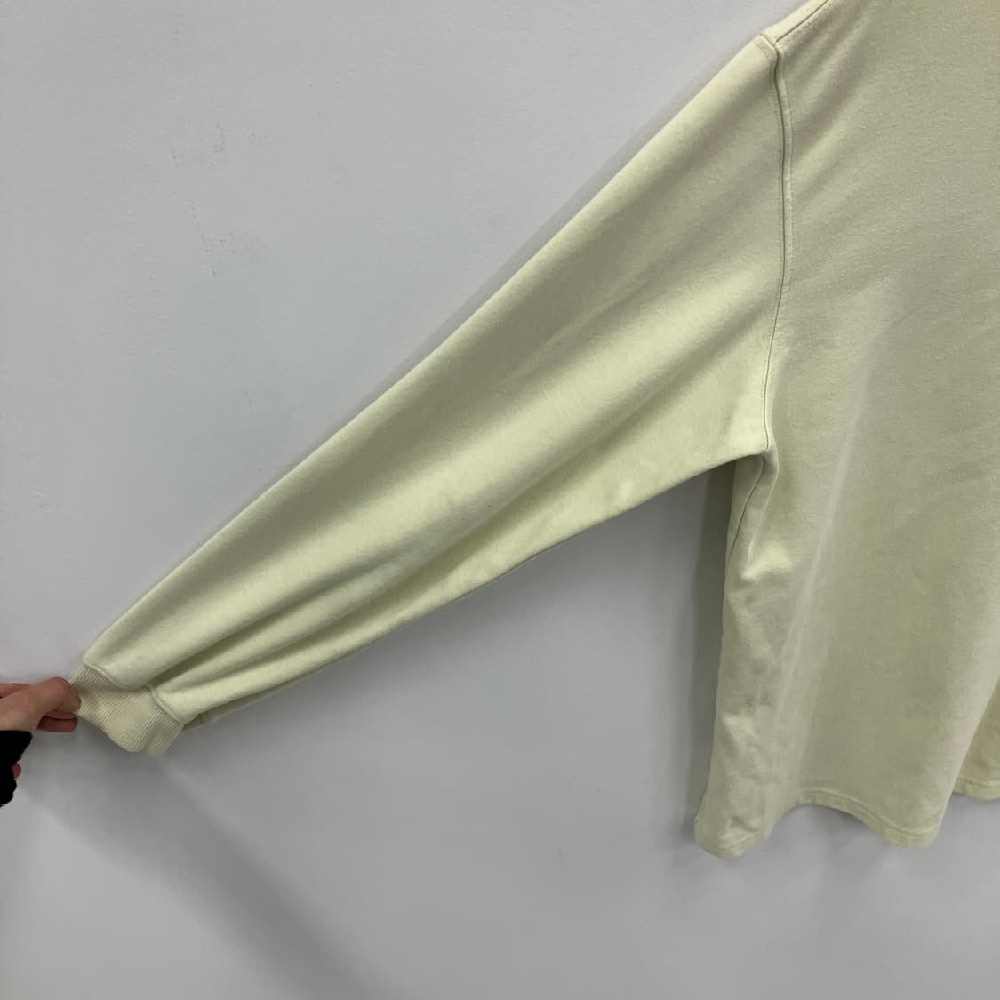 아이앱 스튜디오 레몬 스웨트셔츠 L 상품이미지5