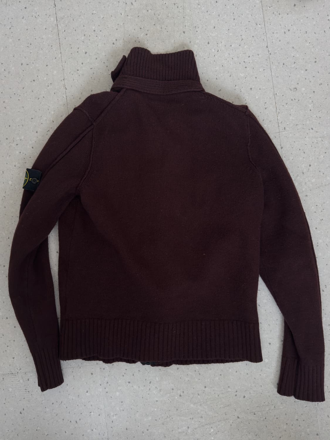 스톤아일랜드 니트 집업 상품이미지3