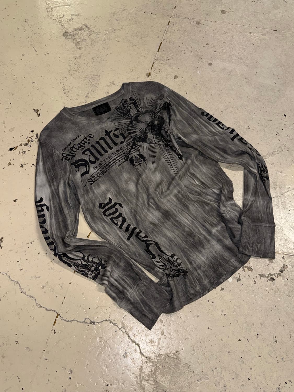 Salvage grunge lettering long sleeve 상품이미지1