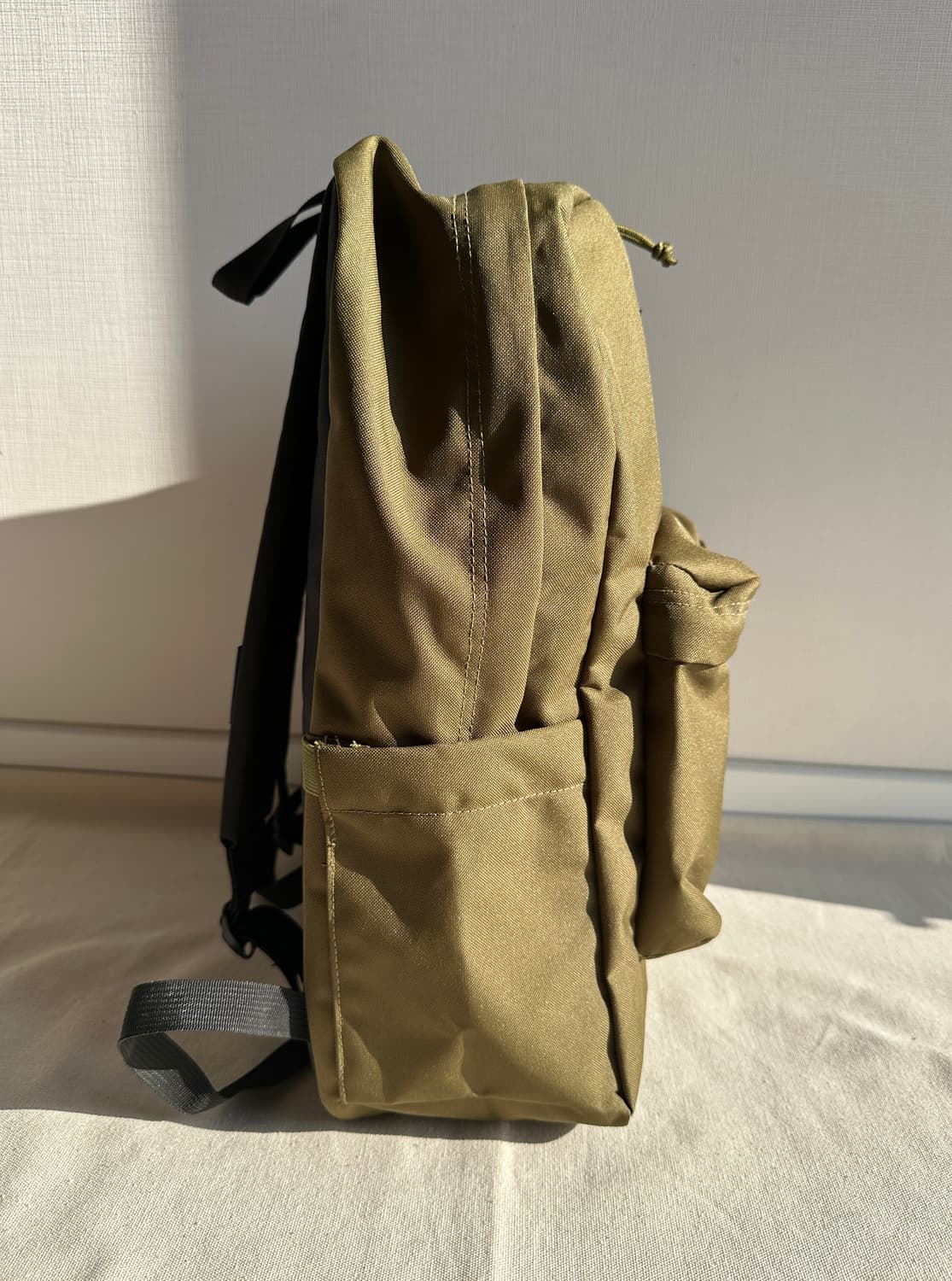 잔스포츠 슈퍼브레이크 플러스 올리브그린 백팩 상품이미지2