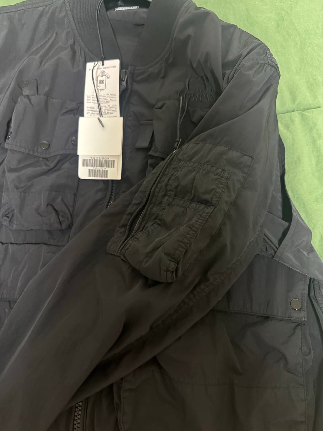 CP컴퍼니 CHROME-R 봄버재킷 상품이미지4