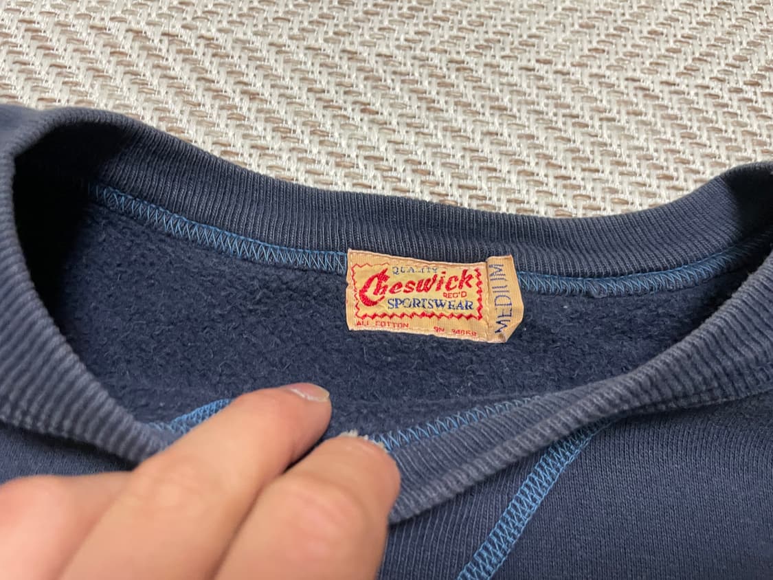 체스윅 x 토요엔터프라이즈 컬리지 스웻셔츠 J03342 상품이미지3