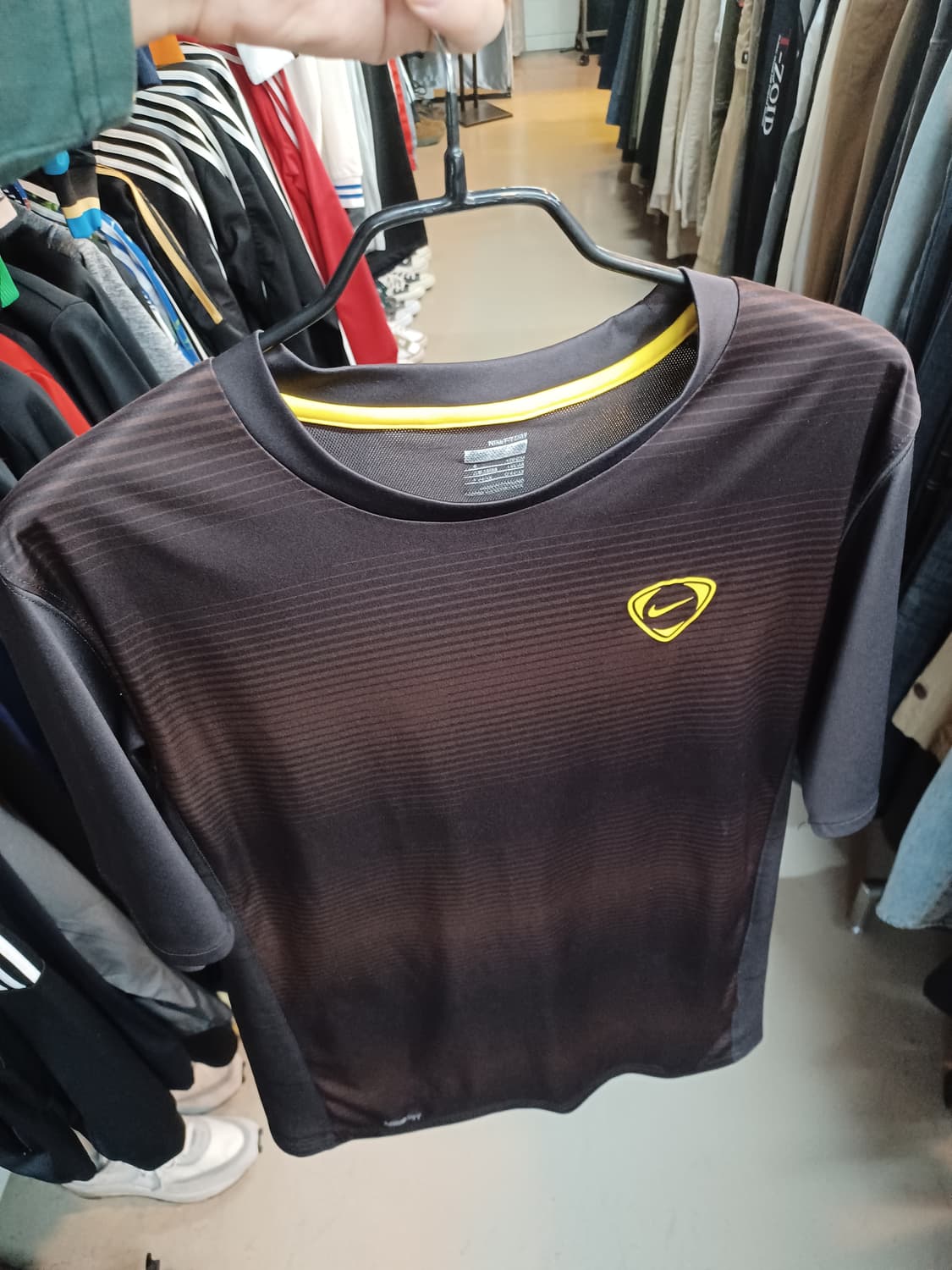 나이키 해외판 나이키핏 메쉬 기능성 반팔 s m 상품이미지8