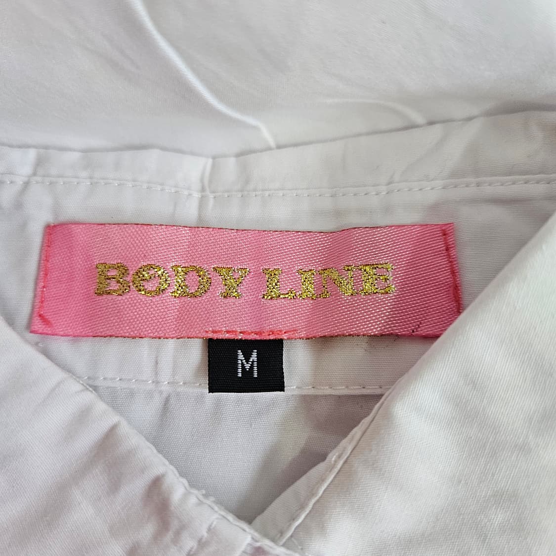 BODY LINE(바디라인) 체크 포인트 퍼프 블라우스 상품이미지8