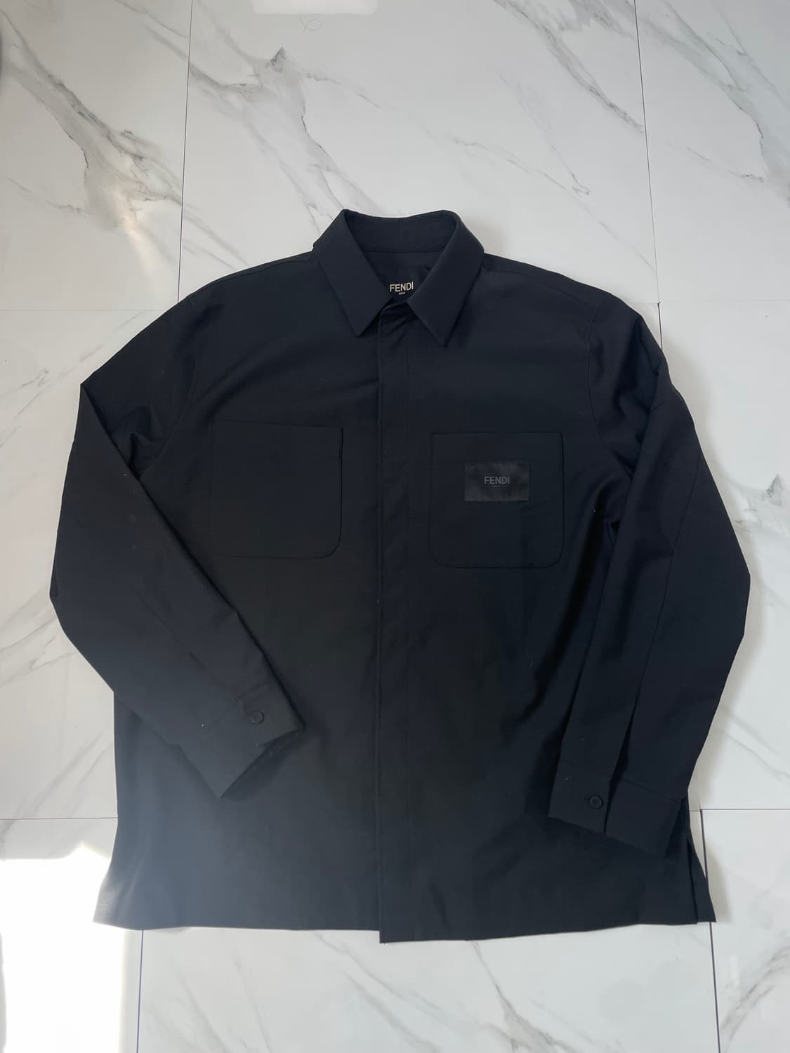 펜디 투포켓 시그니처 로고 셔츠 자켓 54 상품이미지1