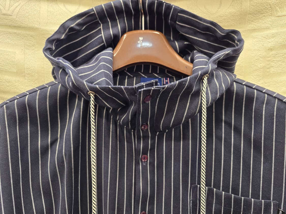 로맨틱크라운 스트라이프 후드 셔츠 프리사이즈 상품이미지3