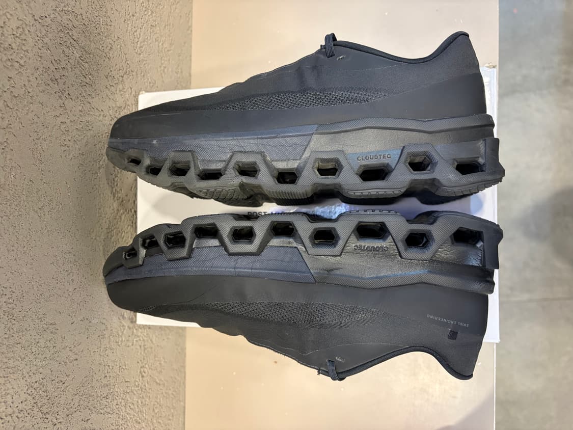 온 러닝 온 파프 클라우드 몬스터 블랙 285 상품이미지5